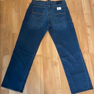 Men’s Lucky Brand Jeans 38 waist 34 long.